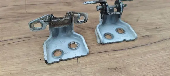 Dacia Lodgy Front door hinge set