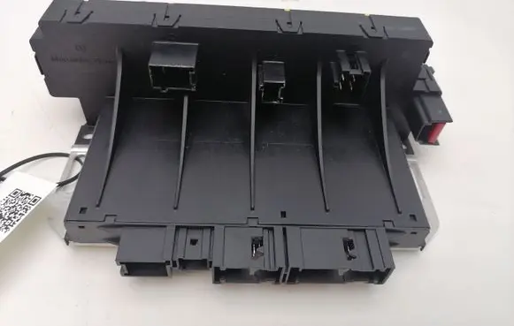 Mercedes-Benz S W220 Fuse box set A0295450432 05045114