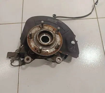 Hyundai i40 Front wheel hub 1J113061