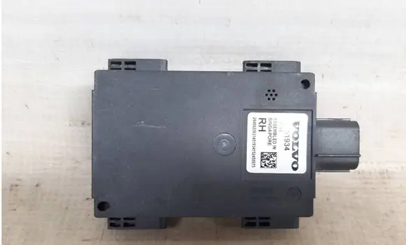 Volvo XC90 Distronic sensor radar 31451934
