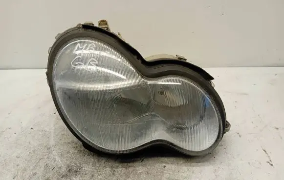 Mercedes-Benz C W203 Headlight/headlamp 0301166602 A2038200881