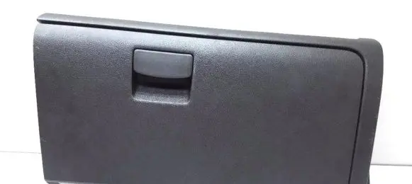 Subaru Forester SJ Glove box