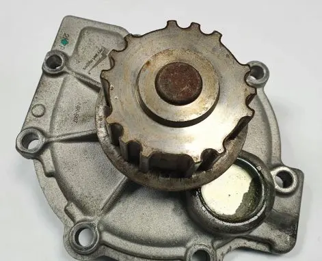 Volvo 960 Water pump 14K-667