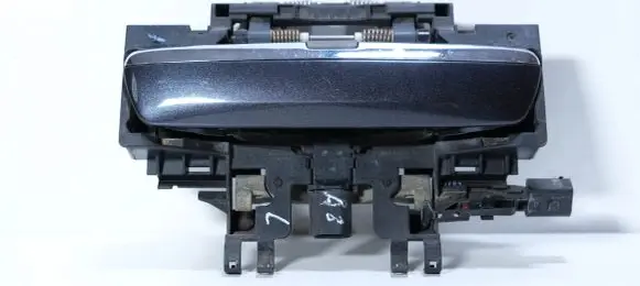 Audi A8 S8 D3 4E Rear door exterior handle 8H0959985B 4E1837885 4E0839885