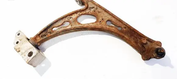 Skoda Octavia Mk2 (1Z) Front lower control arm/wishbone 