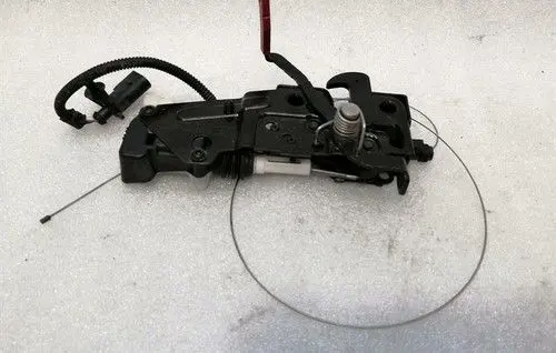 Porsche 718 Cayman 982 982c Engine bonnet/hood lock/catch 9P1823501