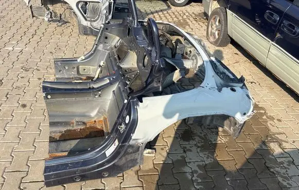 BMW Z4 E85 E86 Rear bodywork 