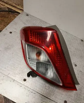 Toyota Yaris Rear/tail lights
