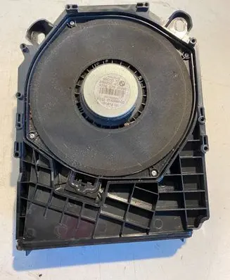 BMW 1 E81 E87 Front door high frequency speaker 18820010
