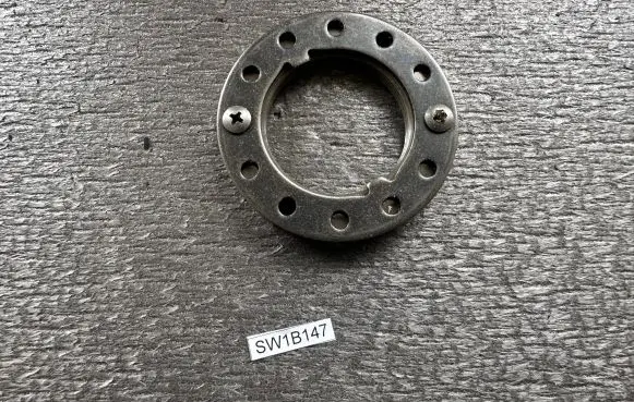 Nissan Patrol Y61 Front wheel bearing hub 4026202J10 4026402J10