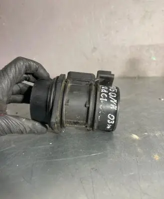 Renault Espace IV Mass air flow meter 7700314057 11872252 5WK9609