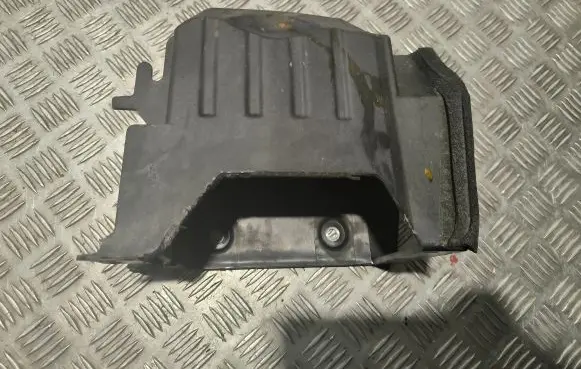 Battery box tray
