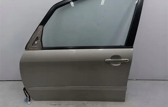 Toyota Verso-S Front door