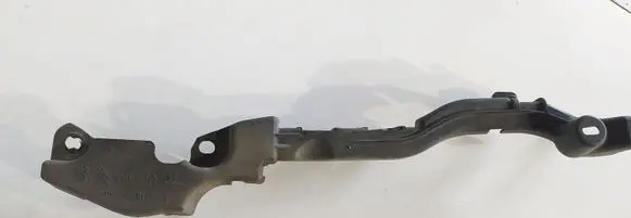 Engine bonnet/hood lock trim molding