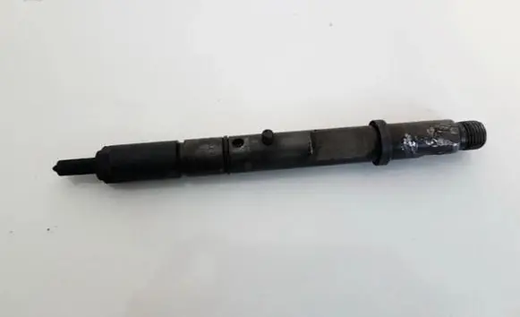 Audi A4 S4 B5 8D Fuel injector 059130201a 0432133825