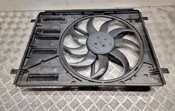 Ford Focus Radiator cooling fan shroud JX618C607BB 0489010503 C46295102