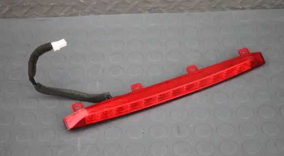 KIA Optima Third/center stoplight 92700D4300