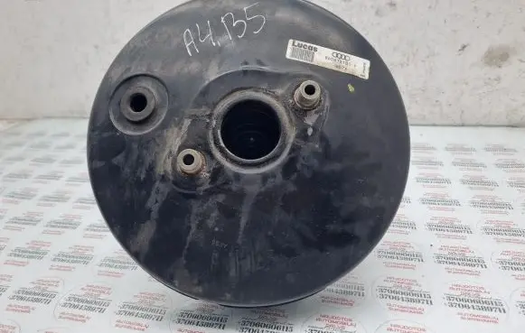 Audi A4 S4 B5 8D Brake booster 8D0612105F