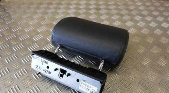 Audi Q7 4L Rear seat headrest 