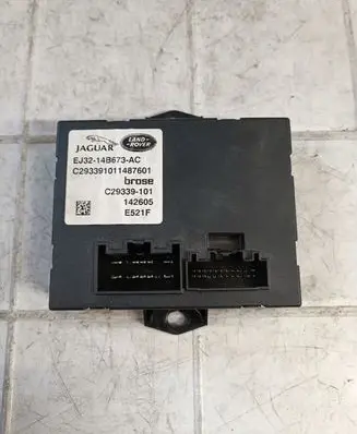 Land Rover Evoque I Other control units/modules EJ3214B673AC 142605