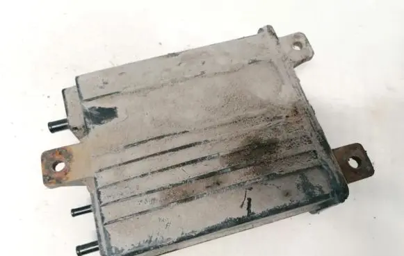 Subaru Forester SG Active carbon filter fuel vapour canister 