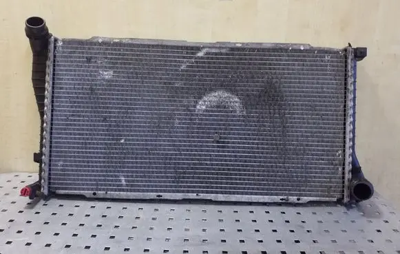 BMW 5 E39 Coolant radiator 2247345 7787907