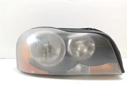 Volvo XC90 Headlight/headlamp 8620572 89007588