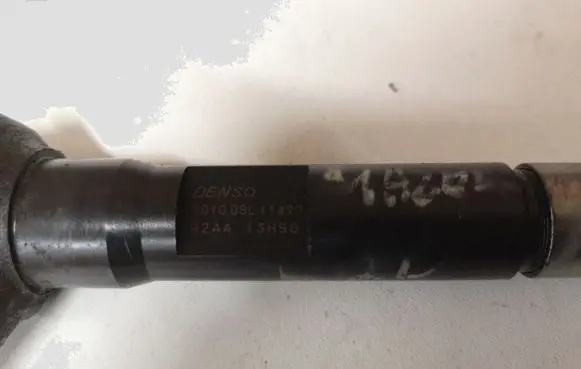 Mazda 6 Fuel injector R2AA13H50