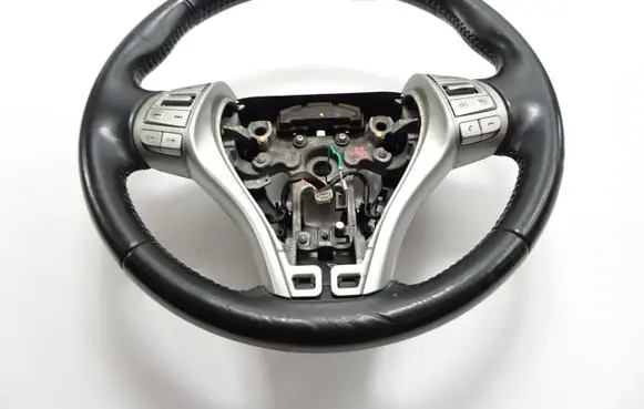 Nissan Qashqai Steering wheel 34160226C 142214310 484304EL1A