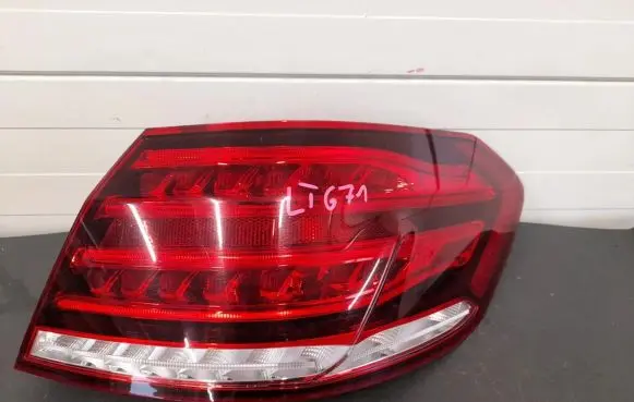 Mercedes-Benz E W212 Rear/tail lights