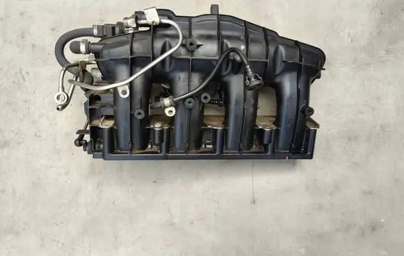 Audi TT TTS Mk2 Intake manifold 06D133185L