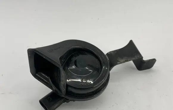 Audi A6 S6 C7 4G Horn signal 4G0951210C 4G0951223 703881157