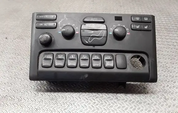 Volvo XC90 Climate control unit 8682734 04W18E04 M818DC00067