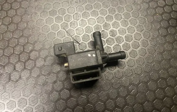 Volvo C70 Turbo solenoid valve 72251701 9125243