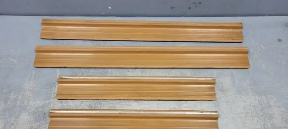 Mercedes-Benz 200 300 W123 sill trim set (inner) 