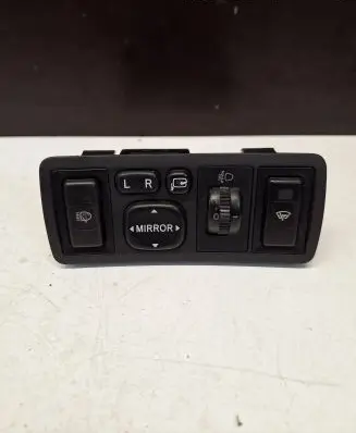 Toyota Avensis T250 Wing mirror switch 183575