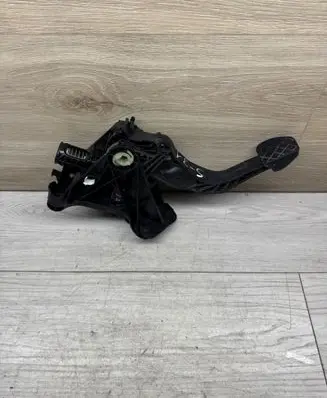 Audi A3 S3 8V Clutch pedal 5Q1721059FB 24032015