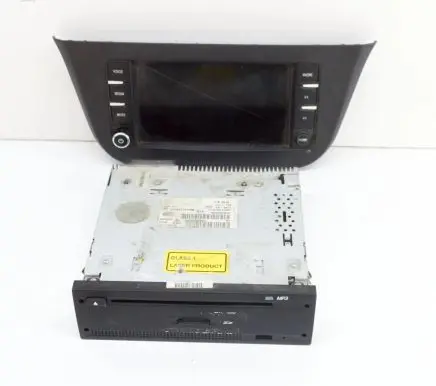 Iveco Daily 6th gen Radio/CD/DVD/GPS head unit 5801727206 503551132210