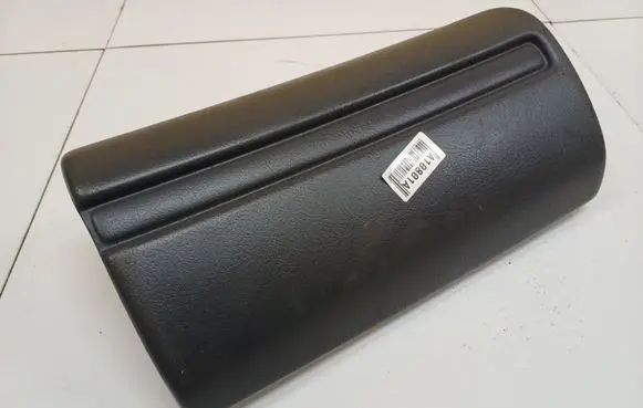 Renault Laguna I Glove box 