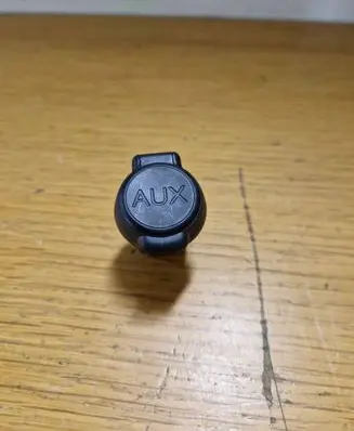 Peugeot 508 AUX in-socket connector 96645227XT