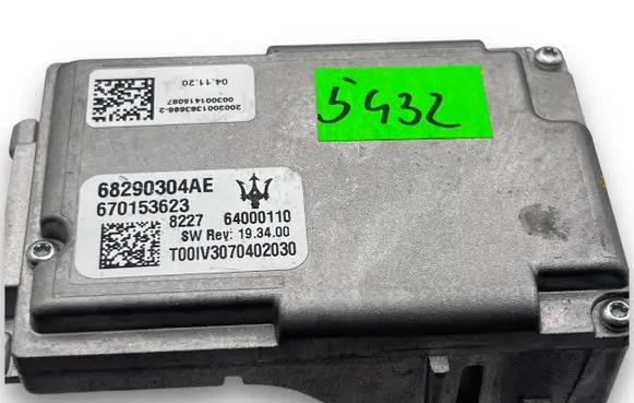 Maserati Levante Central body control module A5432 68290304AE