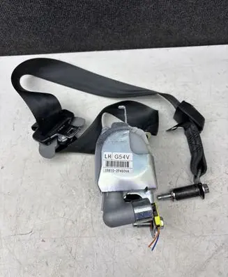 KIA Sorento Front seatbelt 888102P460VA