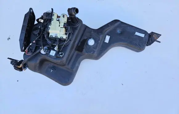 Volkswagen Sharan AdBlue liquid reservoir 7N0121877H