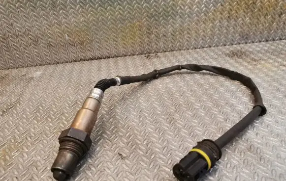 Mercedes-Benz S W220 Lambda probe sensor 0015400617