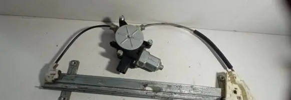 Honda FR-V Front door window regulator with motor CM012260
