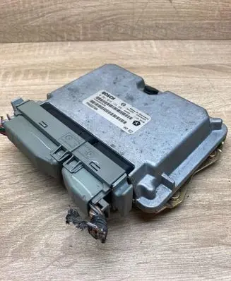Chrysler Voyager Engine control unit/module ECU P04686870AA 0281010139 WITHPLUG