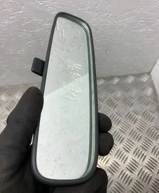 Mitsubishi Pajero Sport I Rear view mirror (interior) E4012197