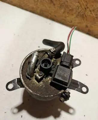 Jeep Grand Cherokee (WK) Fuel filter 