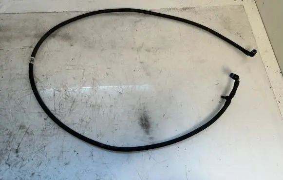 BMW M4 F82 F83 Headlight washer hose/pipe 8060676