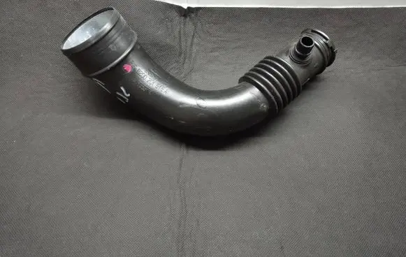 Renault Scenic II - Grand scenic II Intercooler hose/pipe 8200201645A